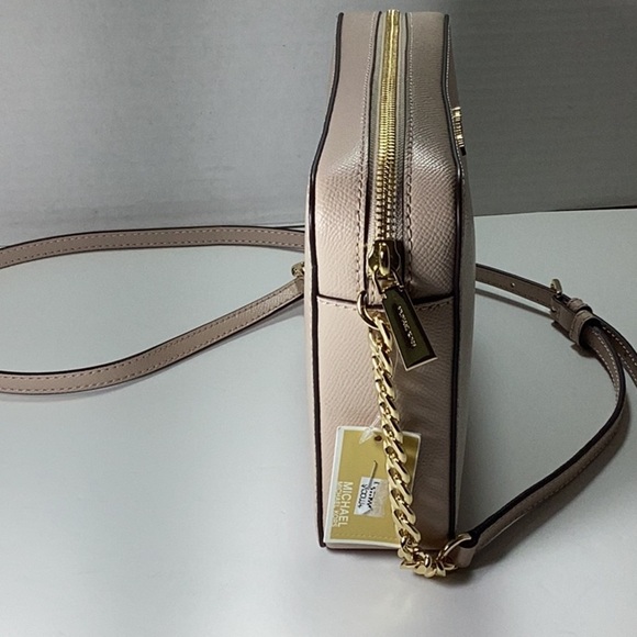 MICHAEL Michael Kors
Jet Set Large Saffiano Leather Crossbody. - Picture 8 of 9